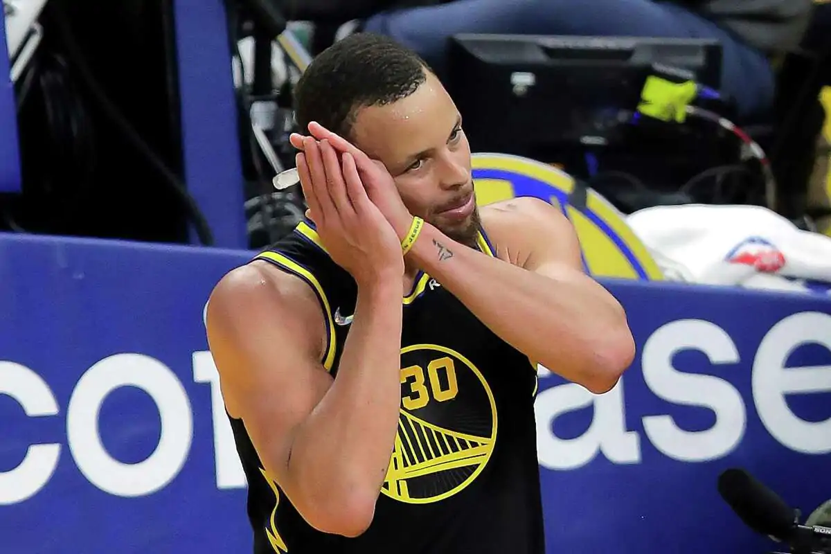 Warriors and Mavericks Win on NBA Cup Opening Night